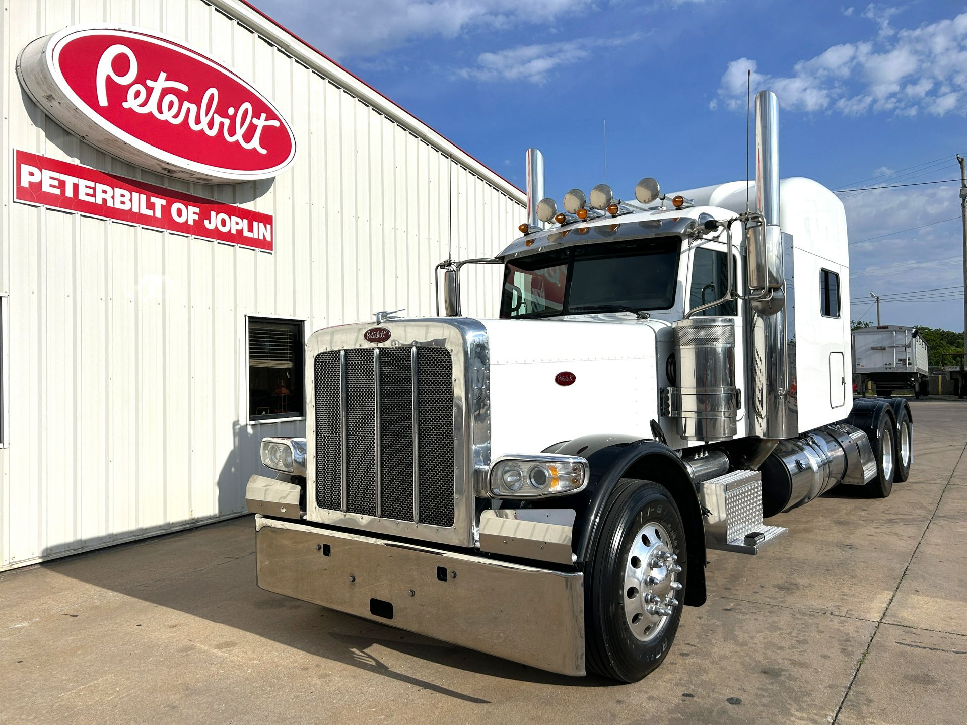 2019 Peterbilt 389-131