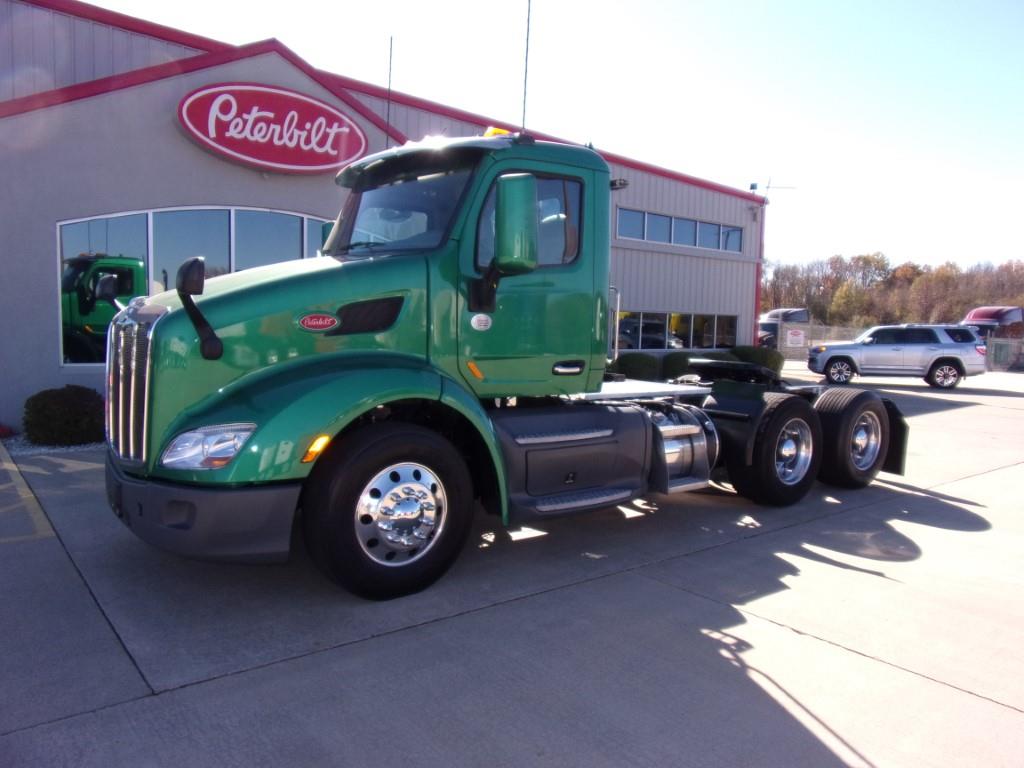 2020 Peterbilt 579