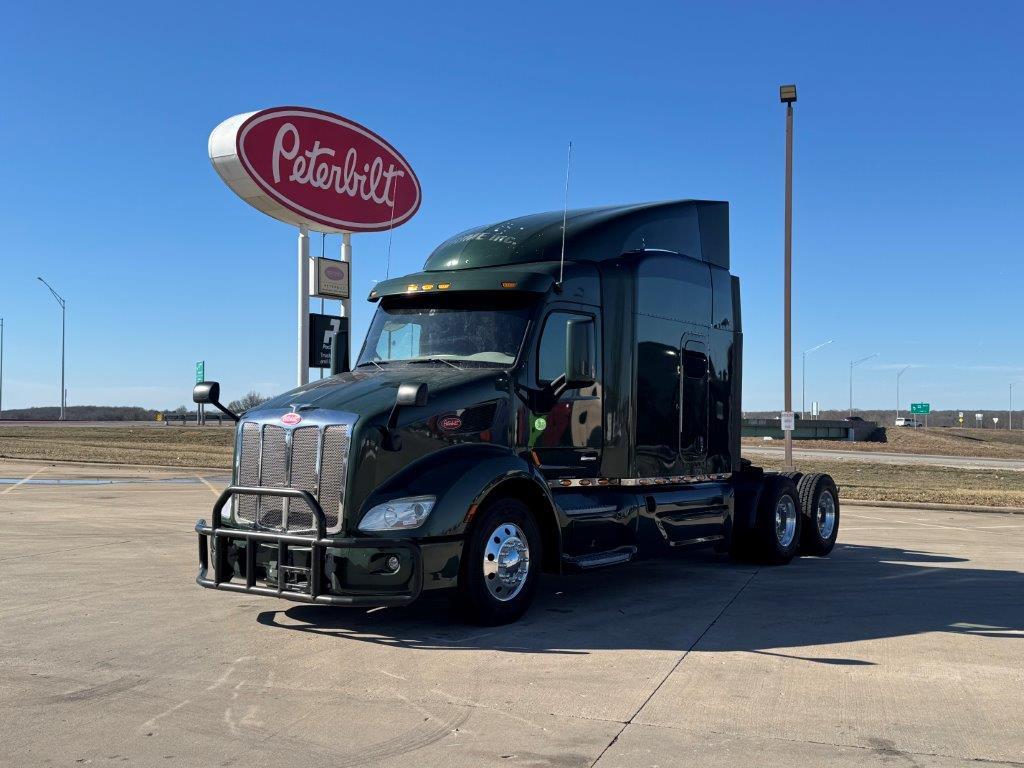 2021 Peterbilt 579