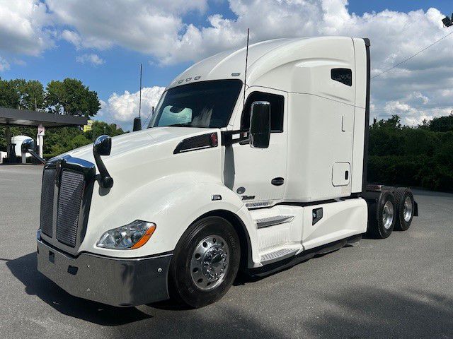 2021 Kenworth T680
