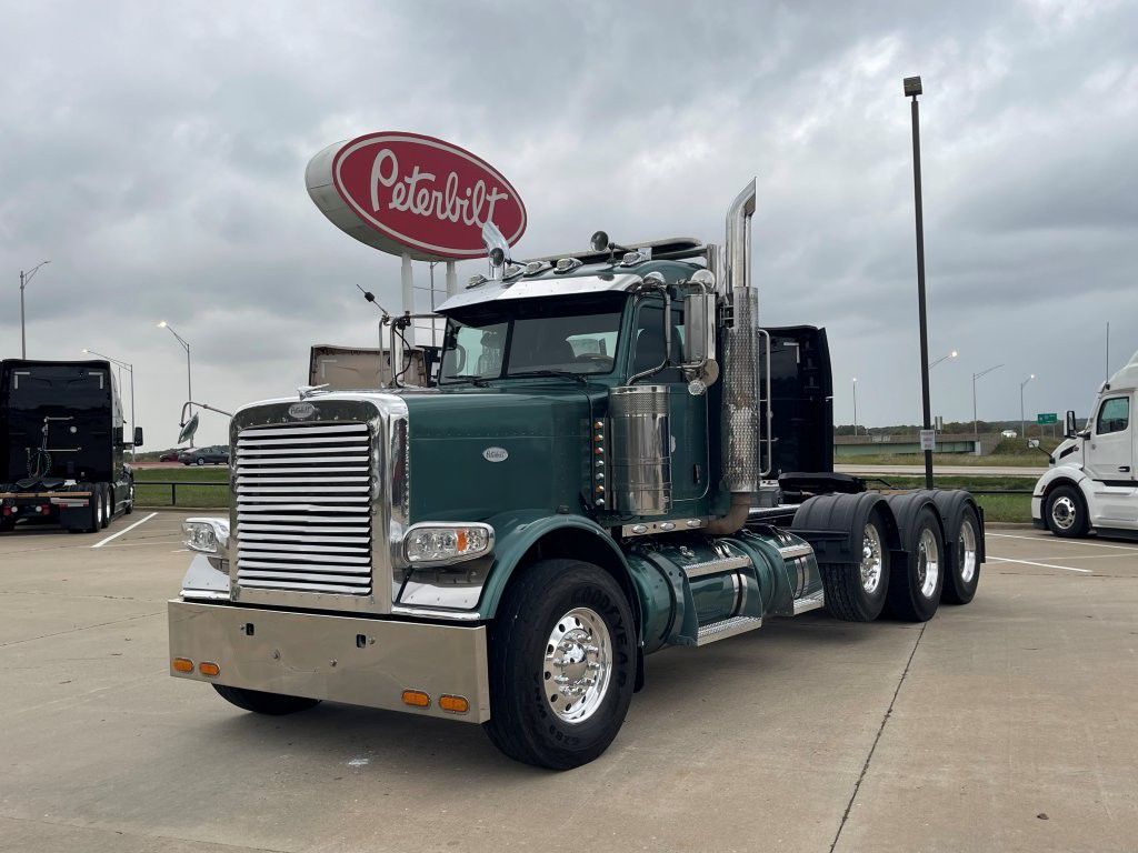 2013 Peterbilt 388