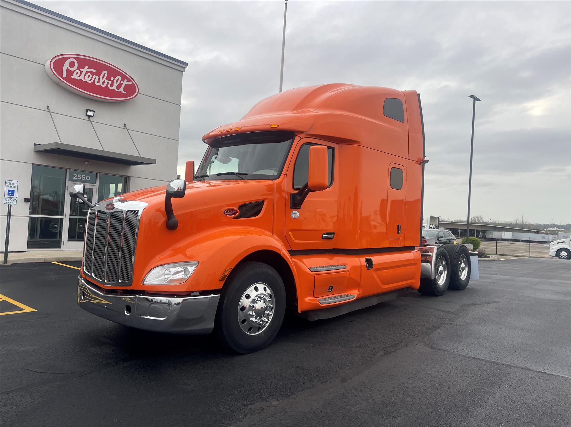 2022 Peterbilt 579