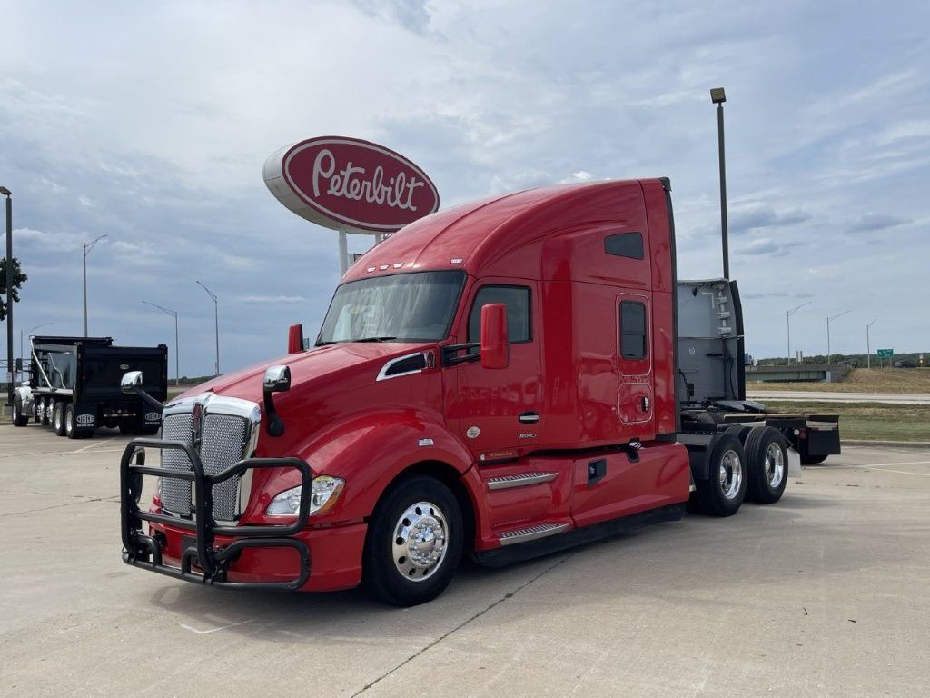 2022 Kenworth T680