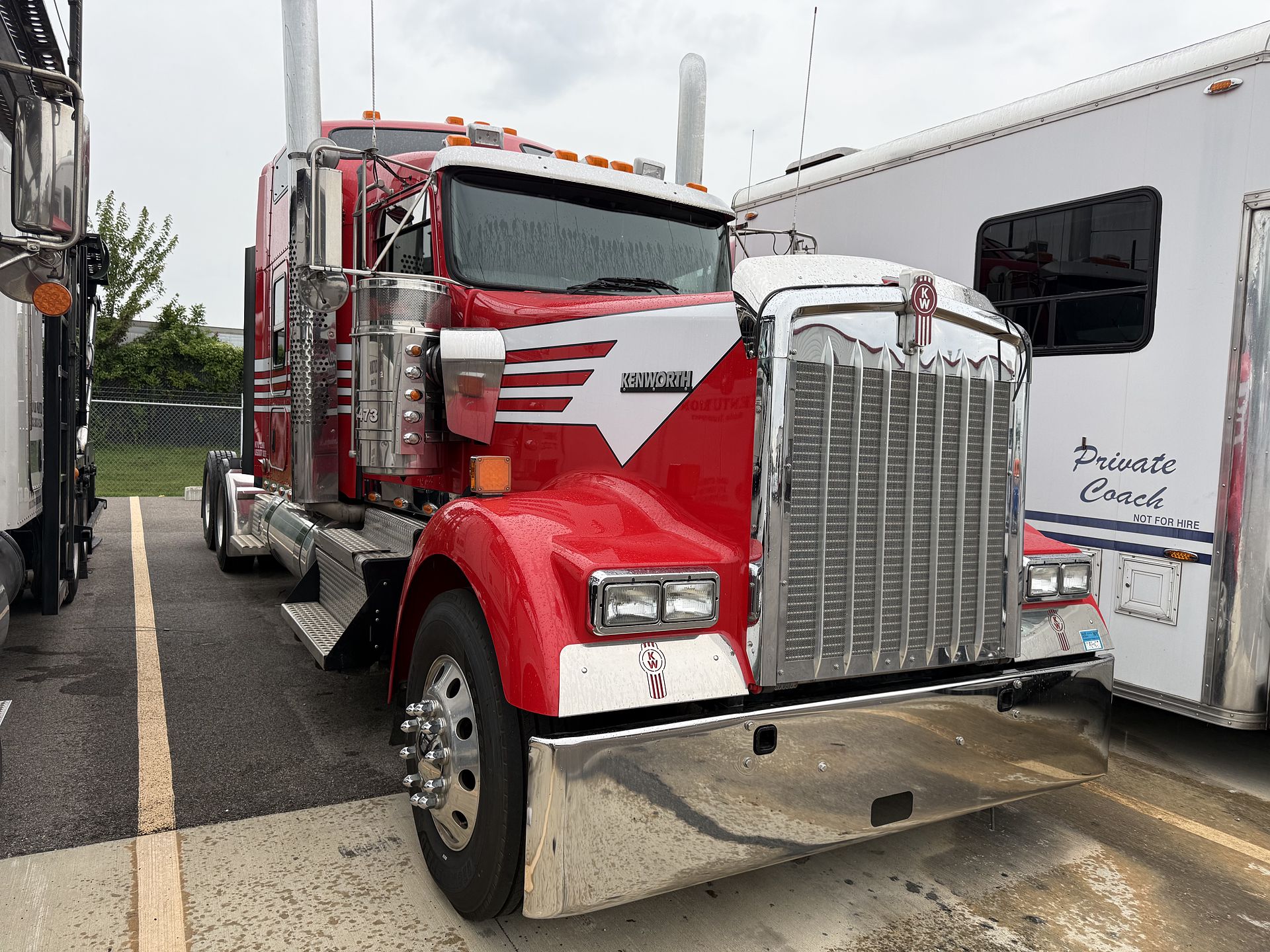 2023 Kenworth W900L