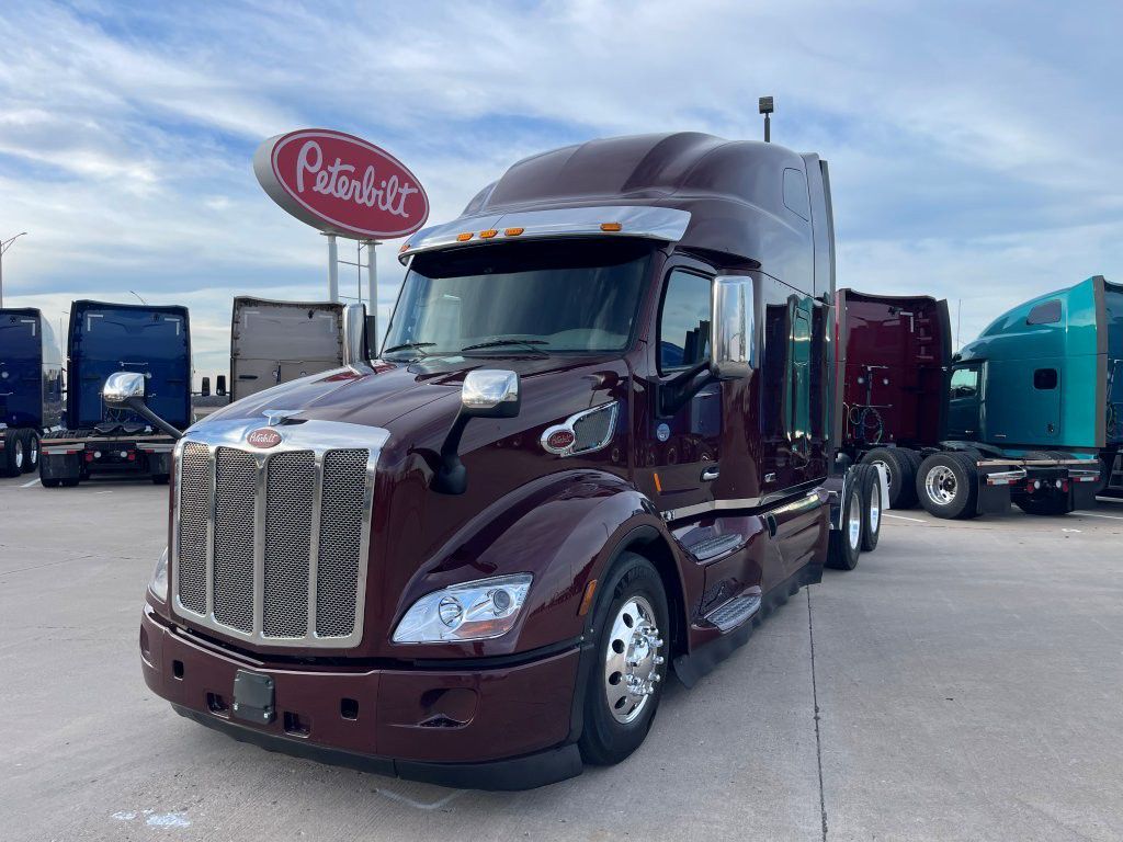2022 Peterbilt 579