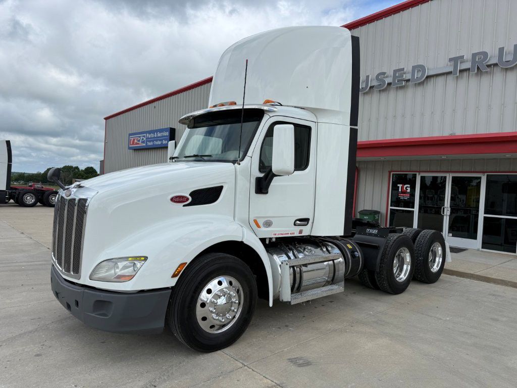 2020 Peterbilt 579