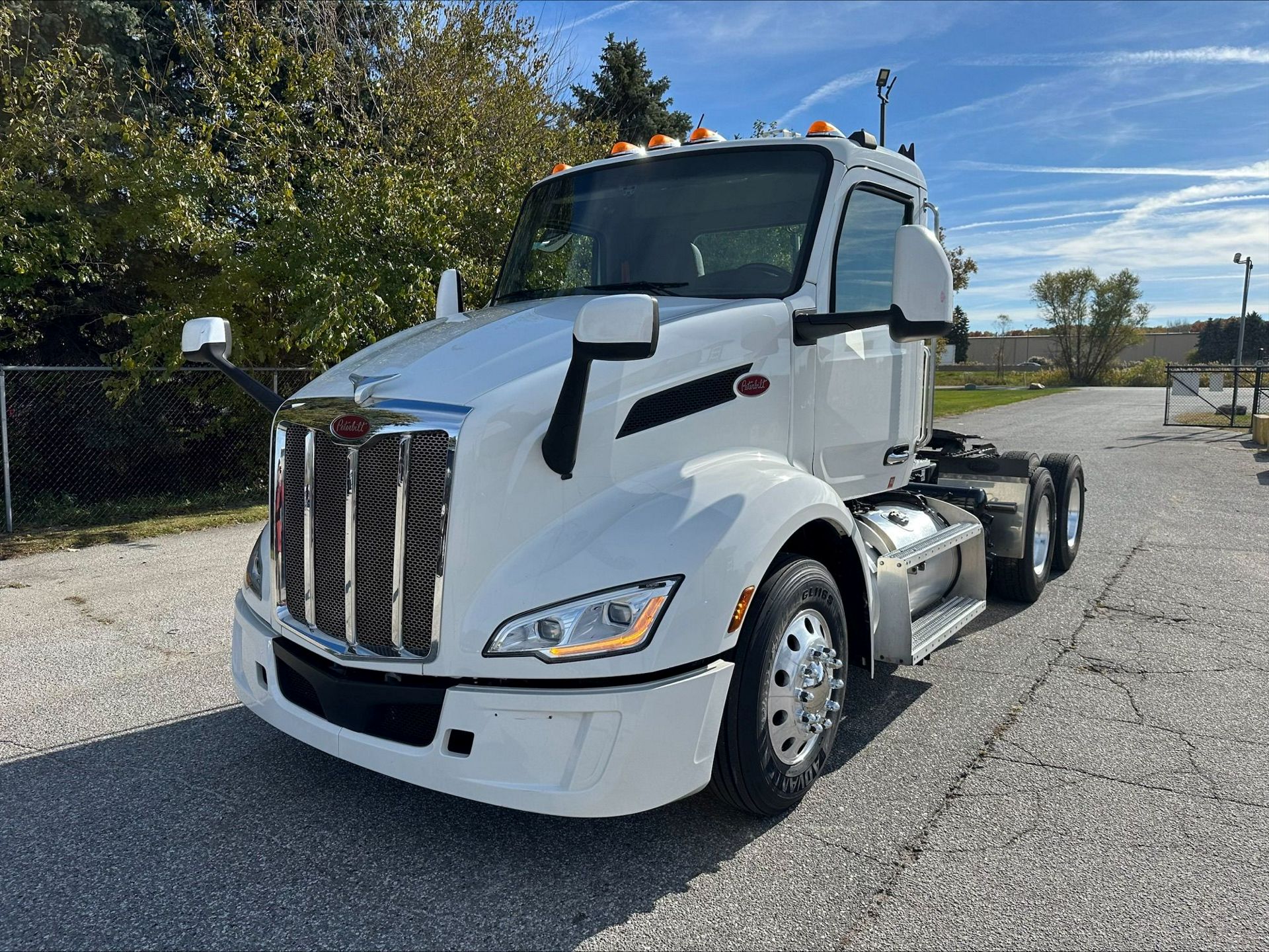 2023 Peterbilt 579