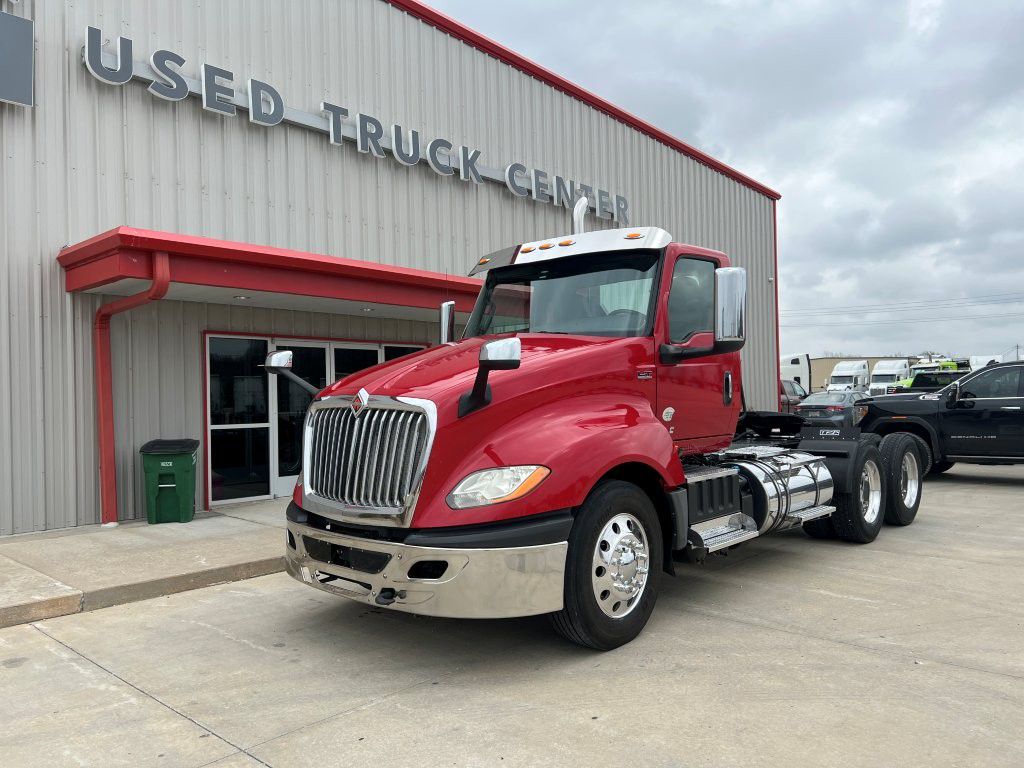 2019 International LT625