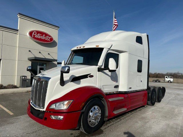 2023 Peterbilt 579
