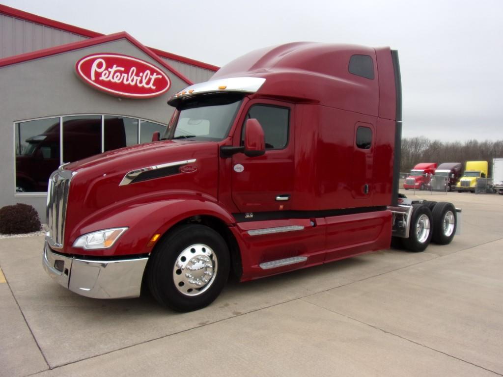 2023 Peterbilt 579