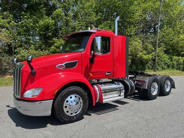 2020 Peterbilt 579