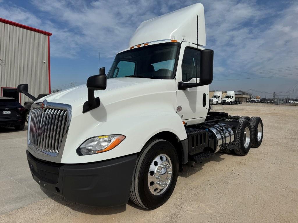 2019 International LT625