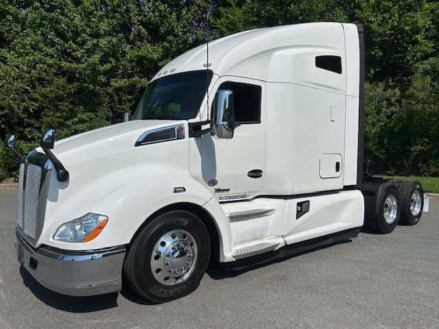 2021 Kenworth T680