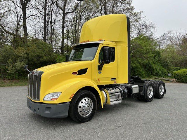 2021 Peterbilt 579