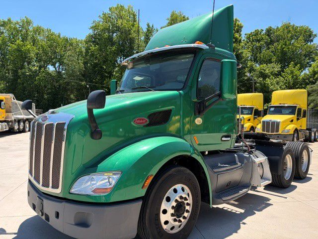 2020 Peterbilt 579