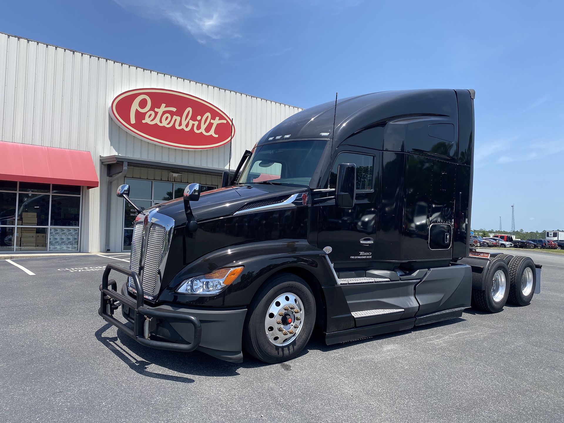 2022 Kenworth T680