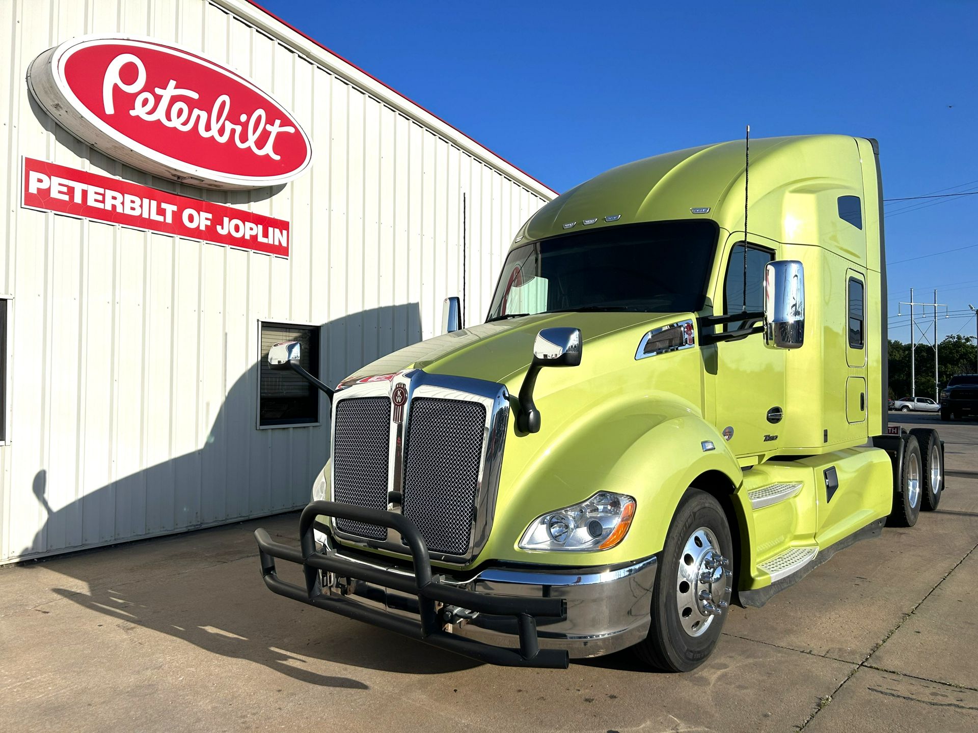 2022 Kenworth T680