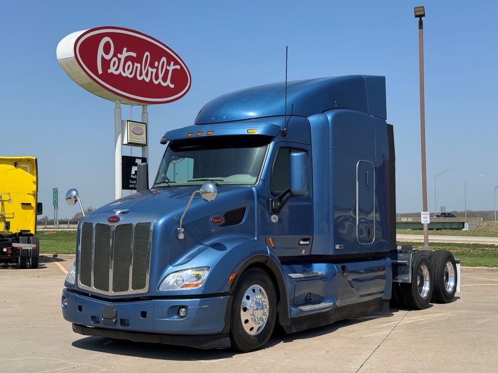 2020 Peterbilt 579
