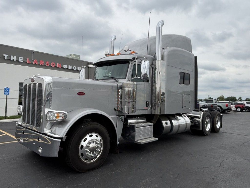 2016 Peterbilt 389-131