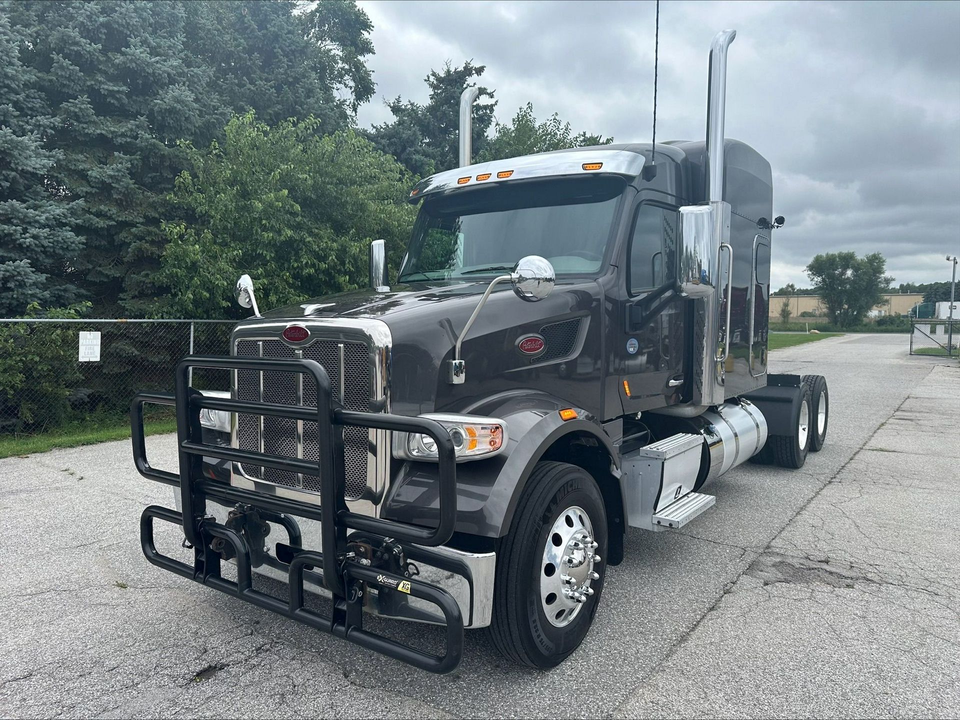 2022 Peterbilt 567