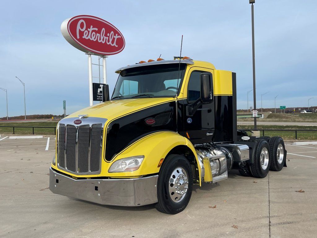 2021 Peterbilt 579
