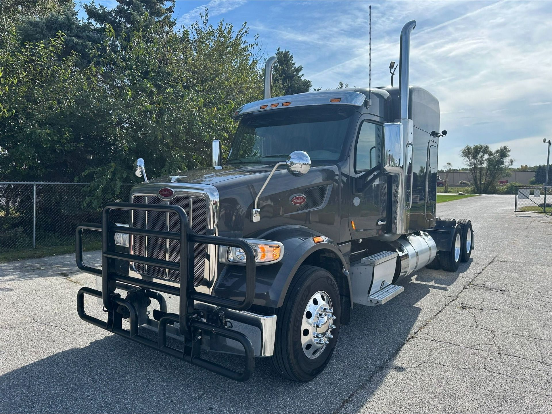 2022 Peterbilt 567