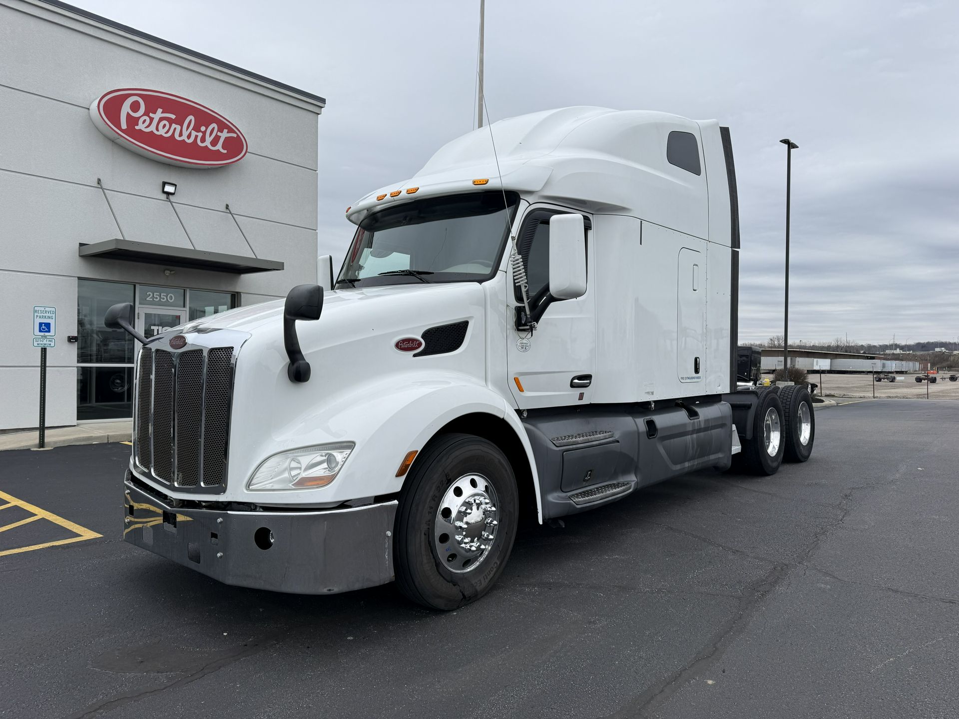2020 Peterbilt 579