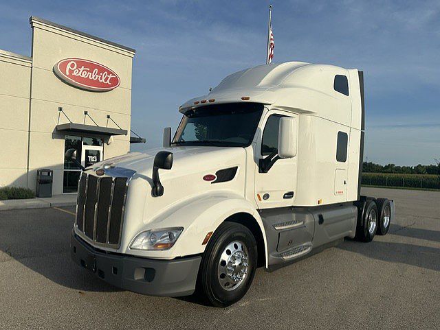 2021 Peterbilt 579