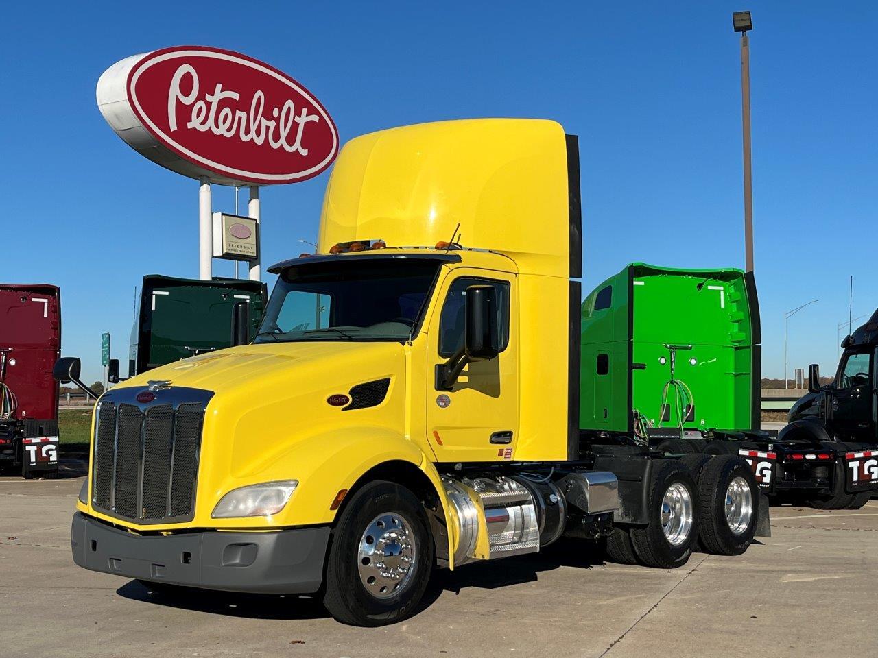 2021 Peterbilt 579