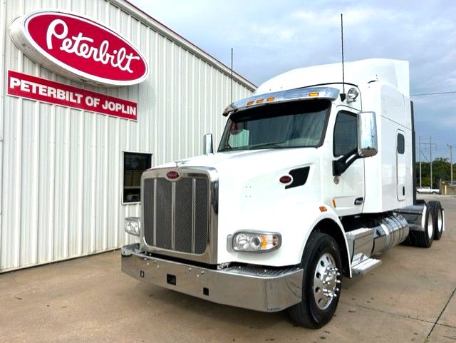 2022 Peterbilt 567