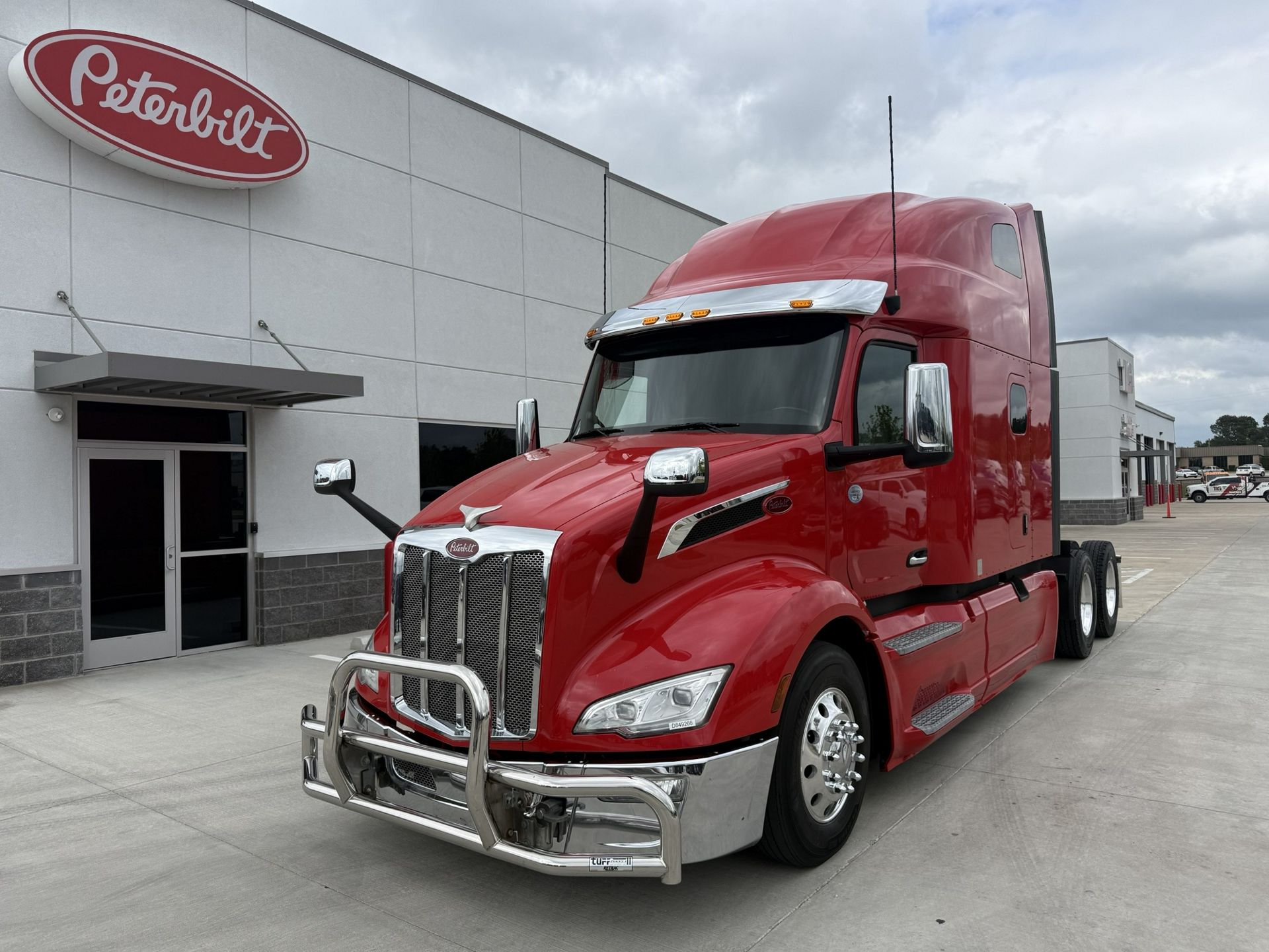 2023 Peterbilt 579
