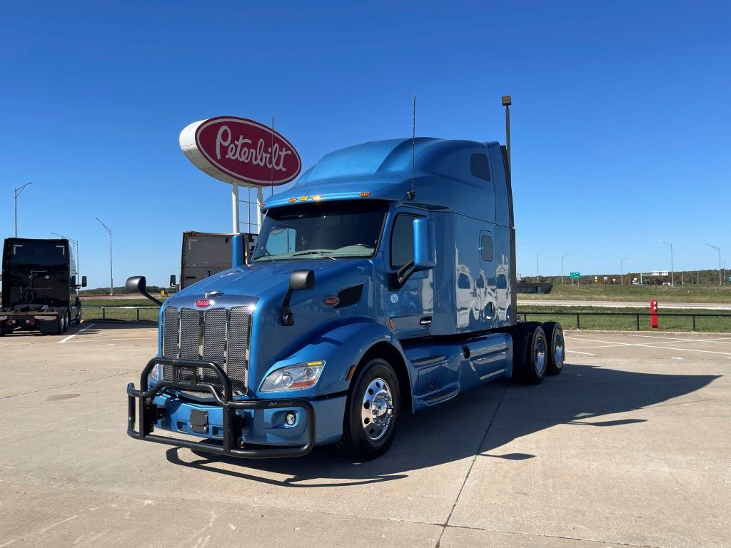 2022 Peterbilt 579