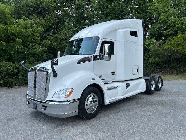 2021 Kenworth T680
