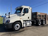 2013 Freightliner Cascadia 125