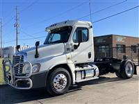 2012 Freightliner Cascadia 125