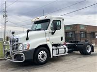 2012 Freightliner Cascadia 125