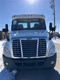 2012 Freightliner Cascadia 125