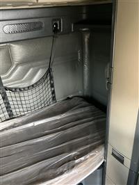 2018 Freightliner Cascadia 113