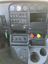 2018 International Prostar + Eagle