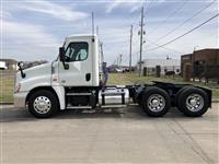 2017 Freightliner Cascadia 125