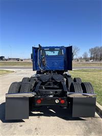2020 International RH613