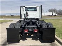 2020 International LT625