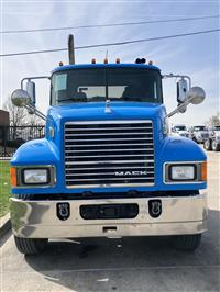 2015 Mack CHU613