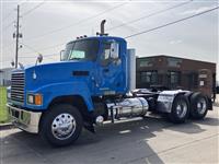 2015 Mack CHU613