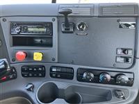 2017 Freightliner Cascadia 125