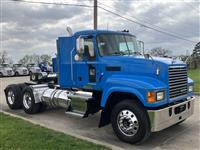 2015 Mack CHU613