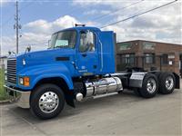 2015 Mack CHU613
