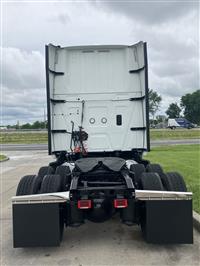2021 International LT625