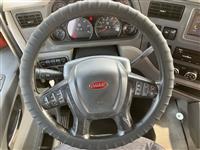 2016 Peterbilt 579