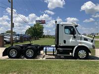2018 Freightliner Cascadia 113